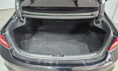 Hyundai Grandeur 2018, 71810 км, за 10927.14 USD - фото 20