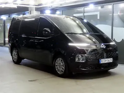Hyundai Staria · 2025 год