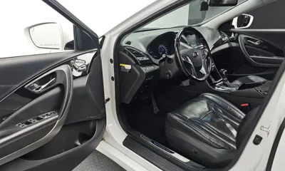 Hyundai Grandeur 2016, 122793 км, за 5795.4 USD - фото 11