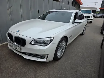 BMW 7-Series 2014, 182363 км, за 6310.18 USD