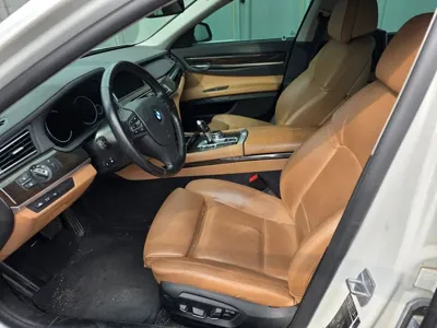 BMW 7-Series 2014, 182363 км, за 6310.18 USD