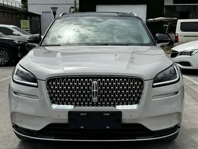 Lincoln Corsair 2021, 70000 км, за 15759.32 USD