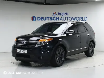 Ford Explorer · 2013 год