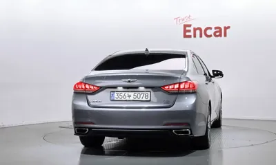 Hyundai Genesis 2015, 74613 км, за 8782.21 USD