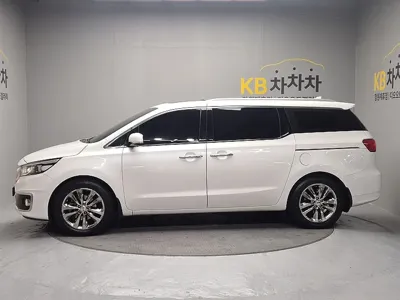 Kia Canival 2018, 130763 км, за 8125.85 USD - фото 8