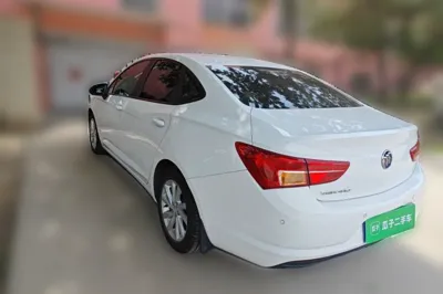Buick Verano 2017, 58200 км, за 7079 USD