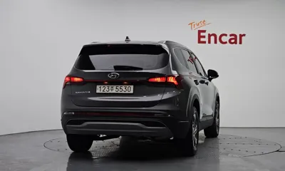 Hyundai Santafe 2022, 87655 км, за 12573.3 USD