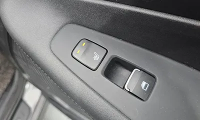 Hyundai Santafe 2022, 87655 км, за 12555.31 USD - фото 19