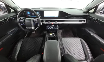 Hyundai Grandeur 2023, 39656 км, за 27660.26 USD - фото 7