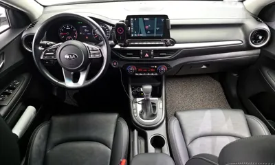 Kia K3 2021, 17012 км, за 11159.25 USD - фото 7