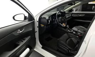 Kia K3 2021, 17012 км, за 11159.25 USD - фото 10