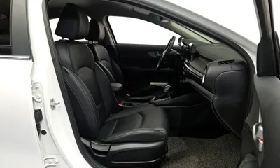 Kia K3 2021, 17012 км, за 11159.25 USD - фото 11