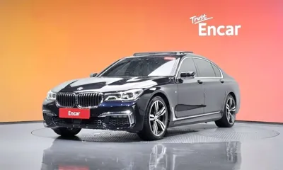 BMW 7-Series · 2018 год