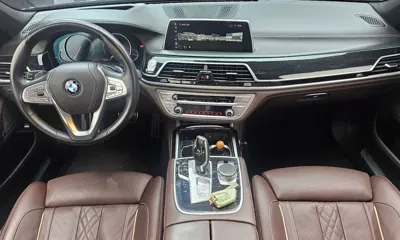 BMW 7-Series 2018, 108418 км, за 24702.58 USD - фото 7