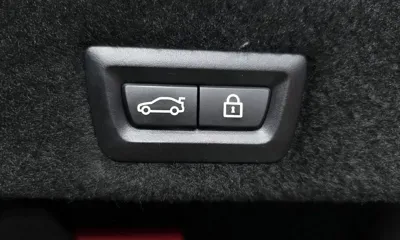 BMW 7-Series 2018, 108418 км, за 24702.58 USD - фото 33
