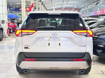 Toyota RAV4 2023, 50000 км, за 16030.87 USD