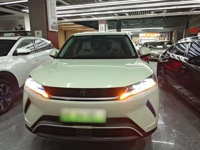BYD Yuan Up 2026, 7000 км, за 12256.97 USD