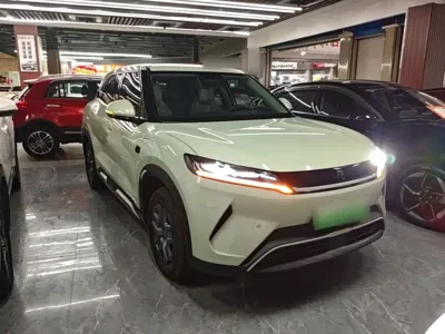 BYD Yuan Up 2026, 7000 км, за 12256.97 USD
