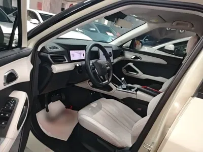 BYD Yuan Up 2026, 7000 км, за 12256.97 USD - фото 15