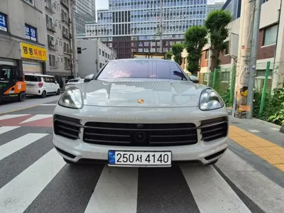 Porsche Cayenne 2023, 33222 км, за 85675.33 USD