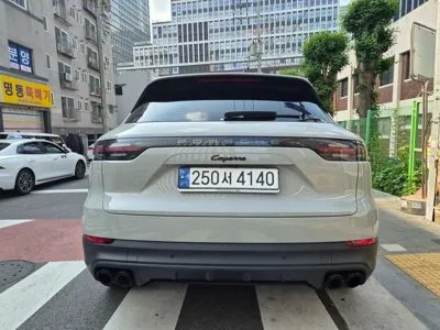 Porsche Cayenne 2023, 33222 км, за 85613.96 USD - фото 8