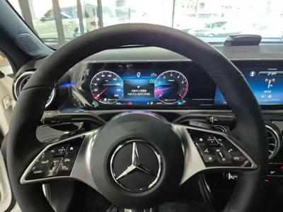 Mercedes-Benz A-Class 2026, 72 км, за 27349.08 USD - фото 12