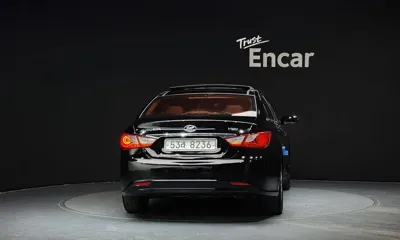 Hyundai Sonata 2010, 73832 км, за 3277.72 USD