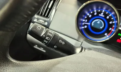 Hyundai Sonata 2010, 73832 км, за 3277.72 USD - фото 16
