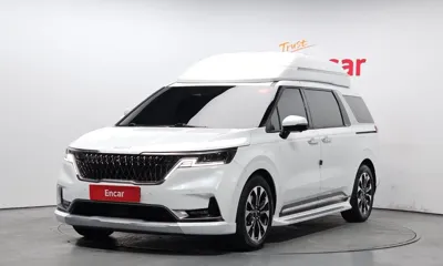 Kia Canival · 2023 год