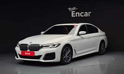BMW 5-Series · 2023 год
