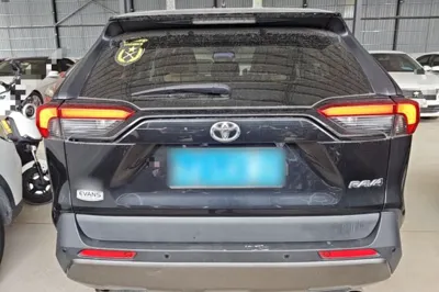 Toyota RAV4 2020, 82000 км, за 15004 USD