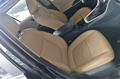 Toyota RAV4 2020, 82000 км, за 15004 USD - фото 19