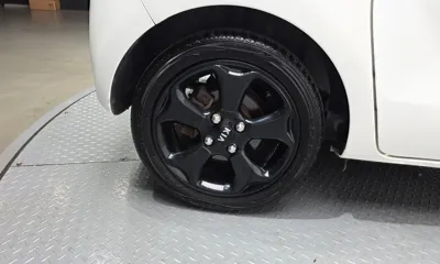 Kia Ray 2017, 164269 км, за 2732.24 USD
