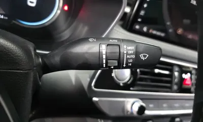 Genesis G70 2021, 41324 км, за 18839.44 USD - фото 20