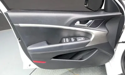 Genesis G70 2021, 41324 км, за 18839.44 USD - фото 24