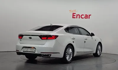Kia K7 2018, 168031 км, за 5079.11 USD
