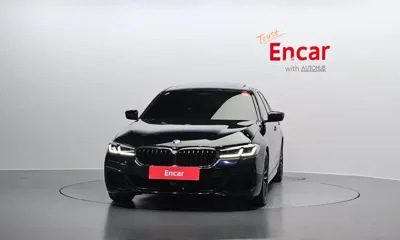 BMW 5-Series 2022, 58055 км, за 26098.44 USD