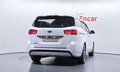 Kia Canival 2018, 148143 км, за 5842.2 USD