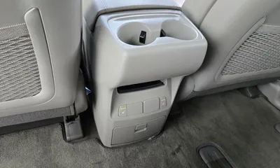 Kia Canival 2018, 148143 км, за 5842.2 USD - фото 30