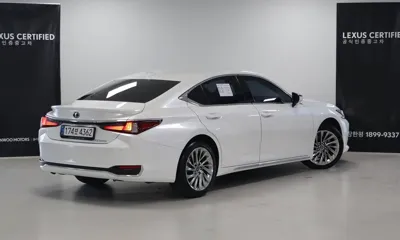 Lexus ES 2026, 14113 км, за 41390.69 USD