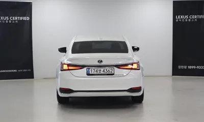 Lexus ES 2026, 14113 км, за 41390.69 USD