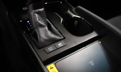 Lexus ES 2026, 14113 км, за 41390.69 USD - фото 8