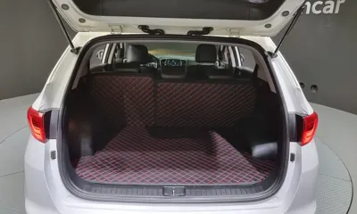 Kia Sportage 2018, 94887 км, за 8013.66 USD - фото 20