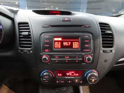Kia K3 2015, 141688 км, за 3503.44 USD - фото 12