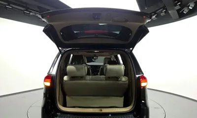 Kia Canival 2018, 134619 км, за 9602.64 USD - фото 20