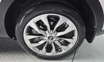 Kia Sorento 2021, 48957 км, за 17395.3 USD - фото 21