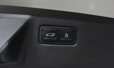 Hyundai Santafe 2024, 29721 км, за 22687.37 USD - фото 34