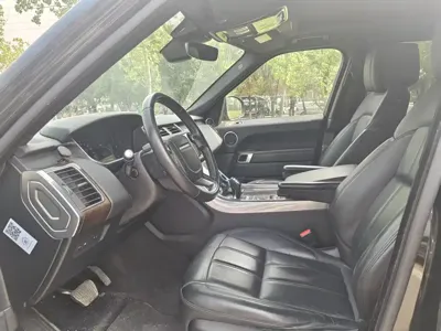 Land Rover Sport PHEV 2019, 66000 км, за 40789.97 USD - фото 6
