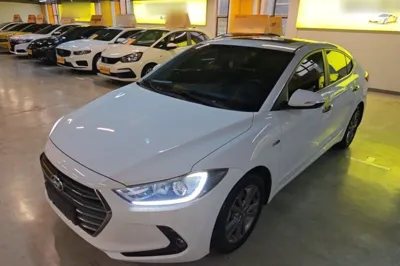 Hyundai Elantra (6th Generation · 2016 год