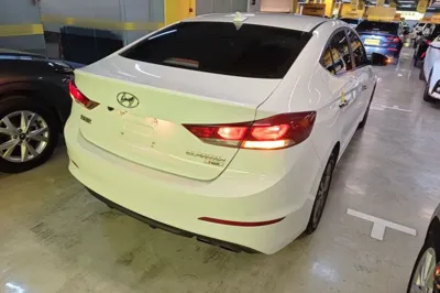 Hyundai Elantra (6th Generation 2016, 80900 км, за 8352 USD - фото 6
